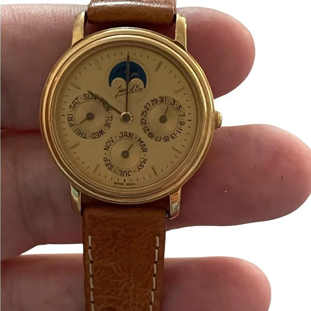 Vintige Jean 'Eve Swiss Quartz Triple Calendar  Moon Phase Watch